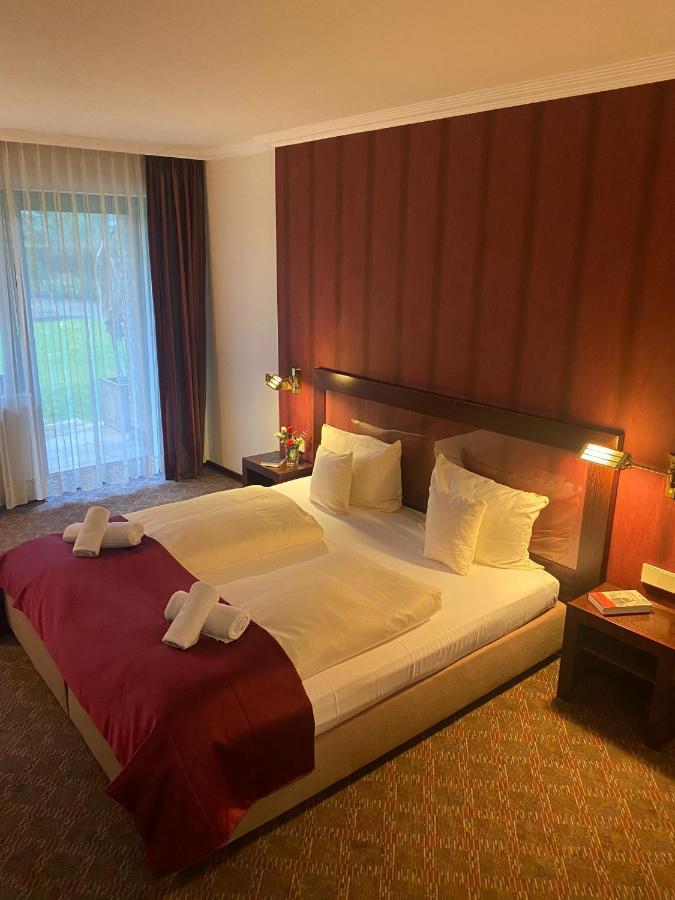 Hotel Villa Sophia 瓦伦多夫 外观 照片